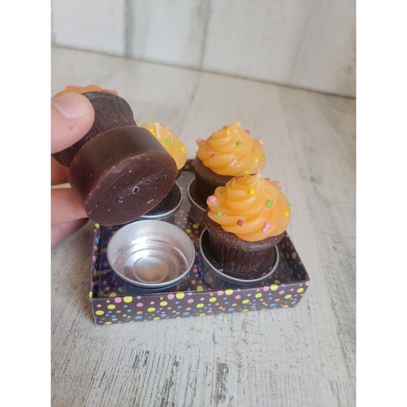 Orange icing cupcake bakery candle set Home decor - Picture 5 of 7